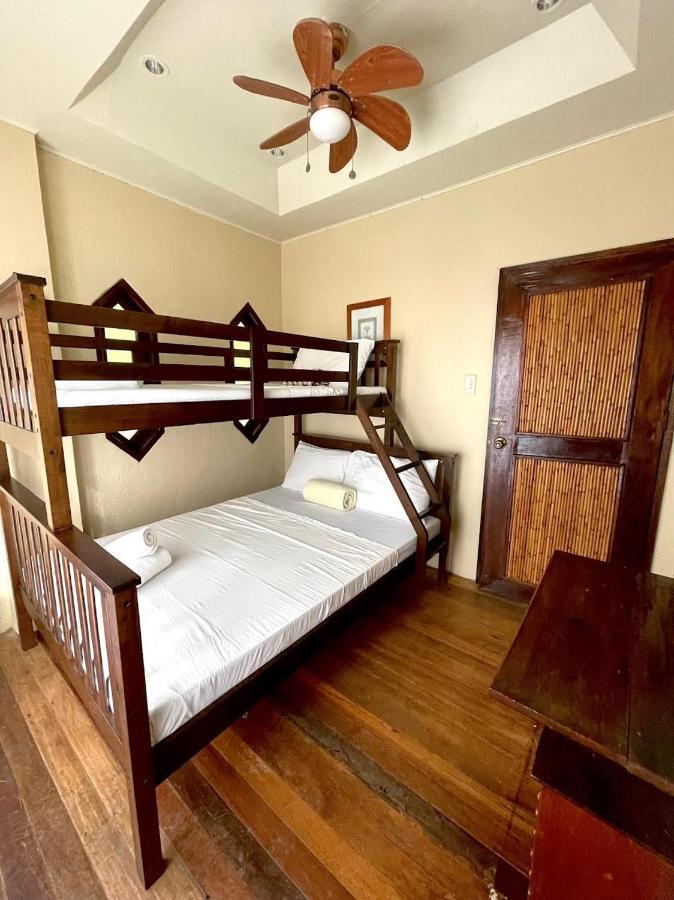 Casita Ysabel Bed & Breakfast Batangas Exterior photo